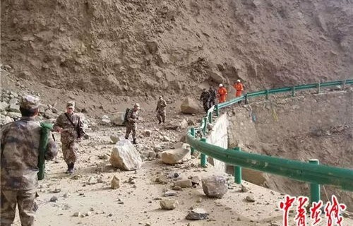 西藏6.8级地震，生命的悲歌与救援的呼唤