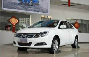 比亚迪e5报价及图片(比亚迪e5二手车价格)