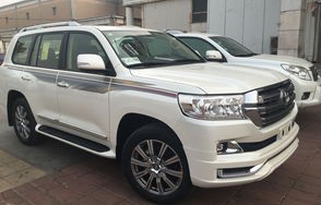 丰田越野酷路泽价格图片(丰田越野酷路泽报价)