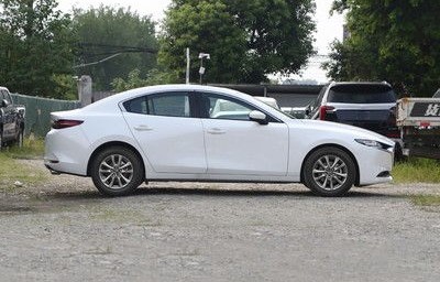 马3新款昂克赛拉报价2023(马3新款昂克赛拉报价2023月销量多少)