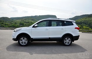 北汽幻速s3l(北汽幻速s3l轮胎规格)