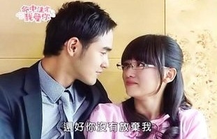 短剧霸道影帝爱上我，百集浪漫演绎