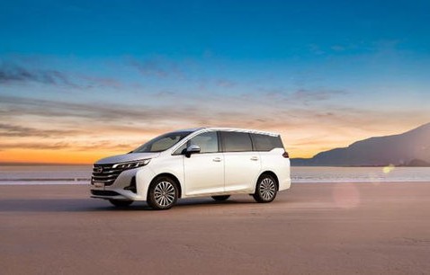 传祺gm6报价及图片(传祺gm6报价及图片6座)