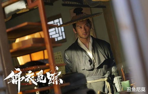 短剧锦衣回乡——87集的乡愁与荣耀