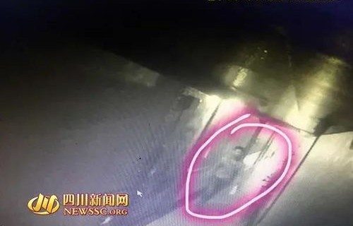 酒店事件，女生半裸遭男保洁刷卡闯入，酒店回应的背后