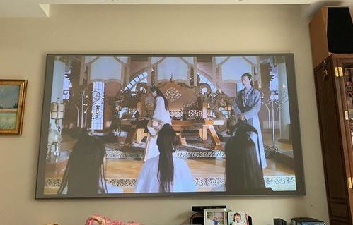 为什么不建议买激光电视(为什么激光电视这么贵)