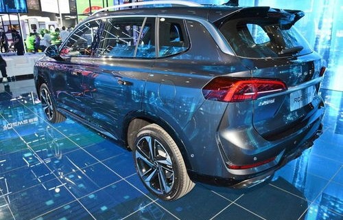 为什么很少人开荣威的车(荣威为什么不火)