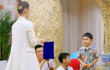 短剧揭秘，76集光照不到的地方有妈妈的母爱与人生