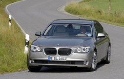 宝马7系列价格，深度解析与全方位洞察