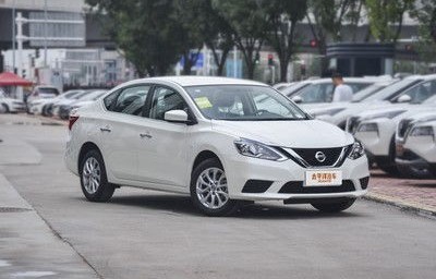 东风日产轩逸经典(东风日产轩逸经典款图片白色)