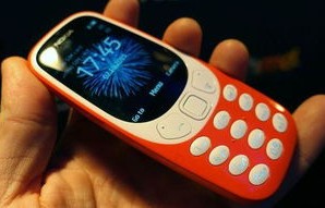 诺基亚3310(诺基亚3310怎么开机)
