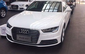 奥迪a7落地大概多少钱(奥迪a7落地多少钱2024款)