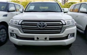 丰田陆地巡洋舰v8报价(丰田陆地巡洋舰v82021款报价及图片)