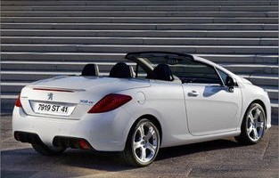 308cc敞篷跑车二手价格(30万的二手敞篷跑车)