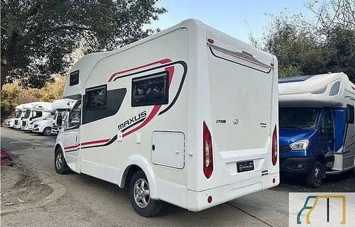 上汽大通v80房车报价(各种房车报价上汽大通原厂房车v80)