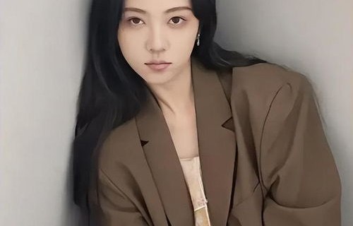 短剧闪婚后的甜蜜挑战，豪门老公马甲藏不住