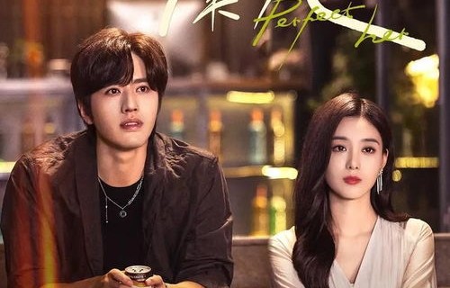 霍先生乖乖宠我，短剧闪婚总裁是前夫——一场爱情与责任的交织