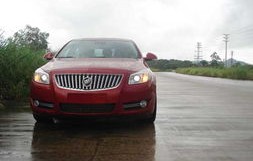 别克新君威2.0T，动力与优雅的完美融合