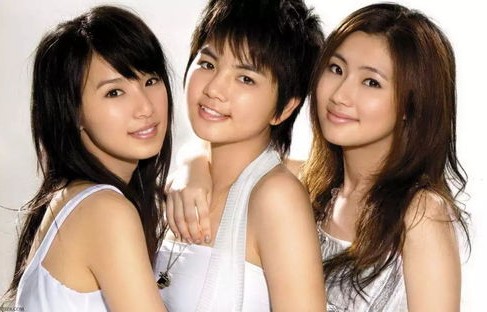 黄圣依，唱出姐就是女王的风采