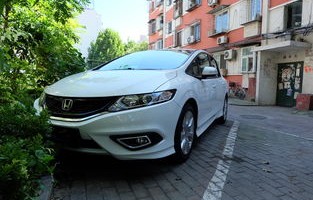 十五六万左右买什么车好(十五六万左右买什么车好轿车)