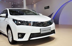 卡罗拉颜色大全图片(丰田卡罗拉有几种颜色)