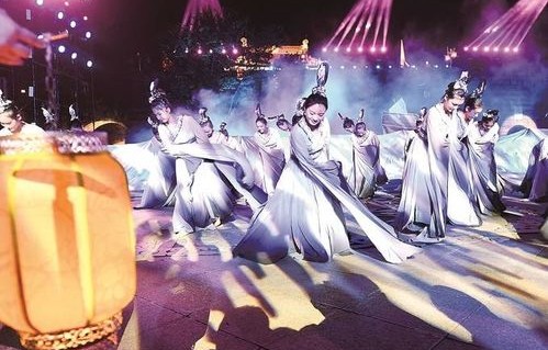 短剧我的师妹竟是隐藏大佬——122集的精彩之旅