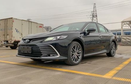 丰田凯美瑞2016款报价及图片(丰田凯美瑞2016款报价20价格)