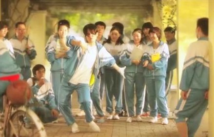 重温经典，短剧重返90年代的魅力之旅