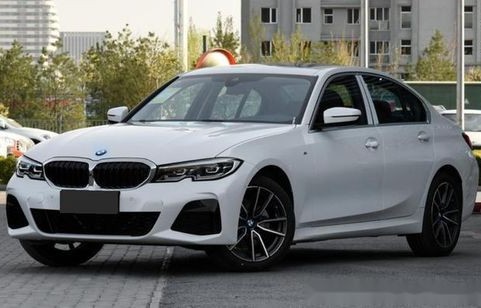 325li宝马(325li宝马耀夜长轴)