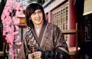 短剧我真是东华帝君——三十五集的仙凡传奇