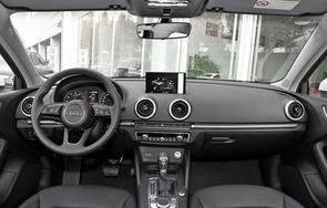 开奥迪a3女孩都是什么人(女孩开奥迪a3怎么样)