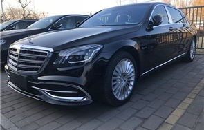 迈巴赫汽车报价及图片(迈巴赫汽车报价及图片大全价格表)