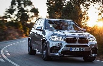 宝马轿车7系列价格及图片(宝马轿车7系列价格及图片大全)