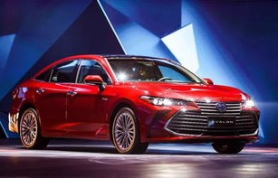 丰田亚洲龙图片(丰田亚洲龙图片及价格)