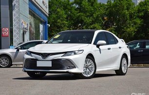 丰田凯美瑞油电混动价格(凯美瑞10大缺点)