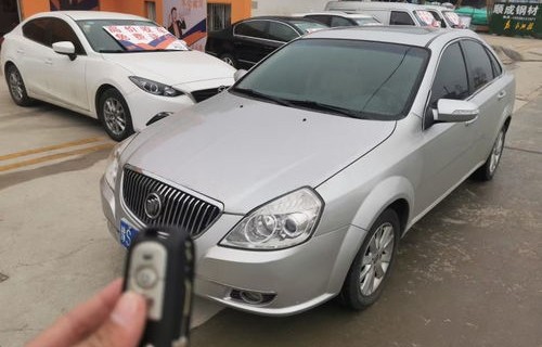 别克凯越自动挡多少钱(别克凯越自动挡多少钱落地)