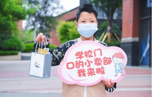 短剧萌宝助力，甜蜜的爹地妈咪日常