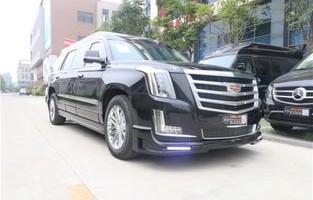 凯迪拉克多少钱(红色凯迪拉克多少钱)