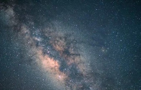 璀璨星河，短剧天上的星星不说话（74集）的深度解读