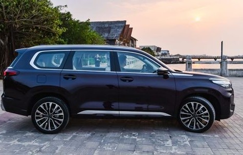 星途揽月(星途揽月是什么牌子的车)