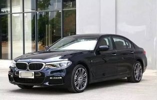 宝马目前在售7系(宝马新款5系)