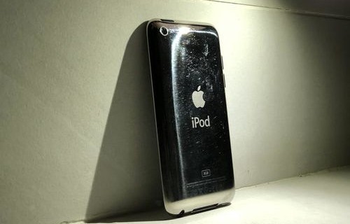 ipodtouch1(ipodtouch1最高支持iOS几)