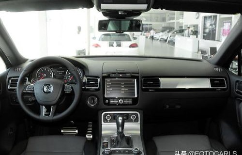 大众新途锐降价20万(大众途锐降价促销)