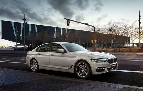 为什么没人敢开宝马750(为什么宝马750li很少)