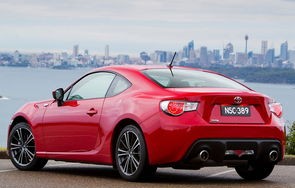 丰田86跑车多少钱(丰田86跑车多少钱一台)