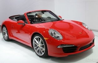 保时捷60万女士车(女人开保时捷哪款好看)