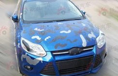 新福克斯两厢(新福克斯两厢油箱多少升)