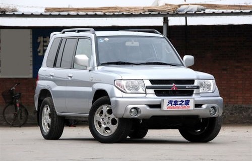 三菱汽车最新款suv(三菱汽车最新款suv要多少钱一台)