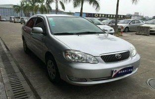 二手花冠买哪一年的好(二手花冠值得买吗2016年款)