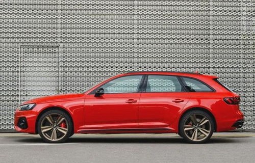 奥迪a4新款(奥迪a4新款和老款对比)